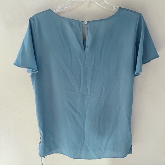 Bundle three short sleeve blouses. Purple, sage, off-white, L - Picture 9 of 15